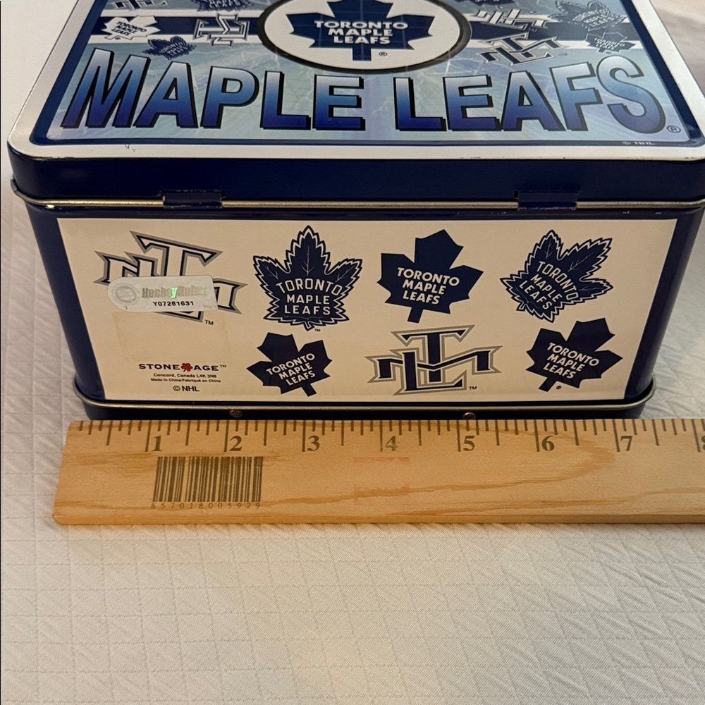 Official NHL Toronto Maple Leafs Vintage Blue Lunch Box with serial number - Picture 12 of 13